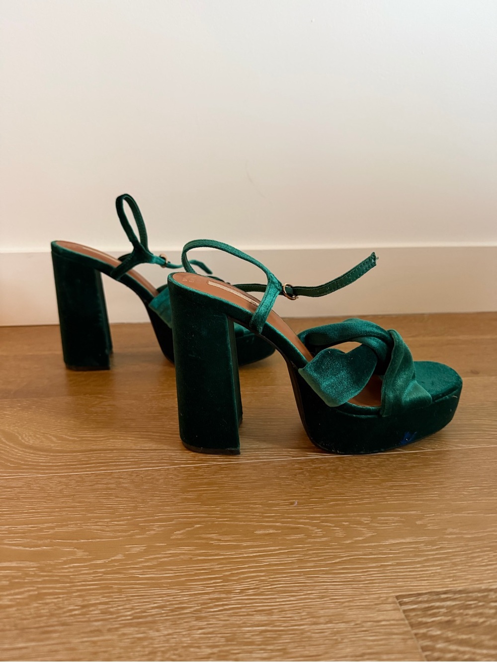 Primark Green Velvet Platform Block Heels gently used